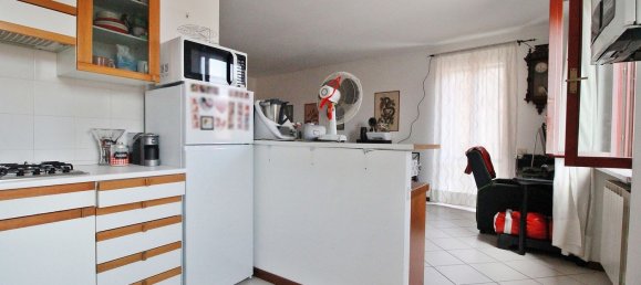 3-salle Appartement à Cavenago di Brianza, Italy No. 334560 17