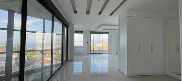 Villa 5+1 in Kargicak, Turkey No. 8581 8