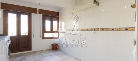 Dúplex de 4 dormitorios en Torrejón de Ardoz, Spain No. 179594 19