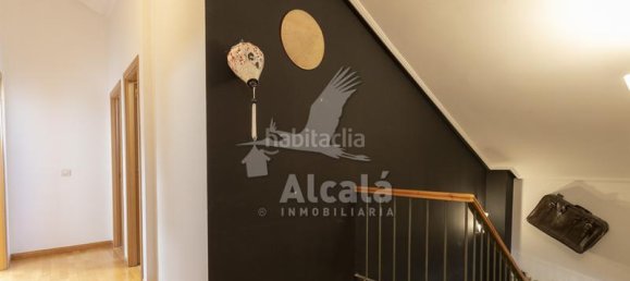 Dúplex de 4 dormitorios en Torrejón de Ardoz, Spain No. 179594 38