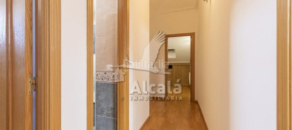 Dúplex de 4 dormitorios en Torrejón de Ardoz, Spain No. 179594 41