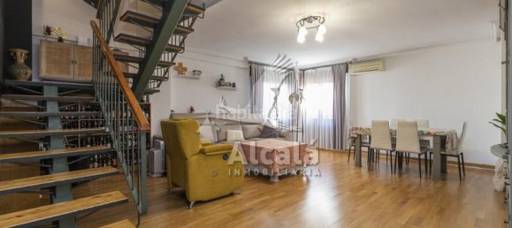 Dúplex de 4 dormitorios en Torrejón de Ardoz, Spain No. 179594 4