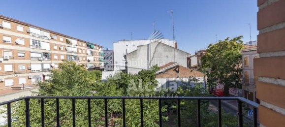 Dúplex de 4 dormitorios en Torrejón de Ardoz, Spain No. 179594 23