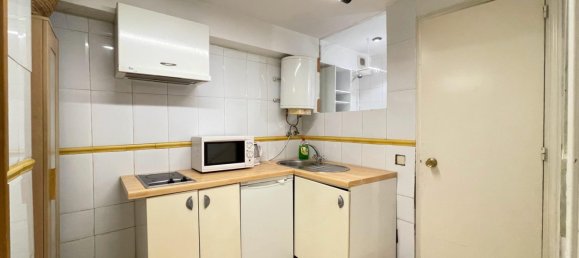  Commercial property in Madrid, Spain No. 187059 16