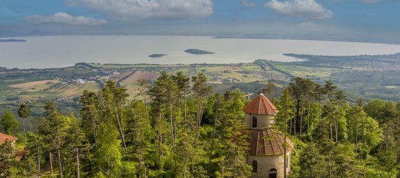 30 rooms House in Tuoro sul Trasimeno, Italy No. 76507 5