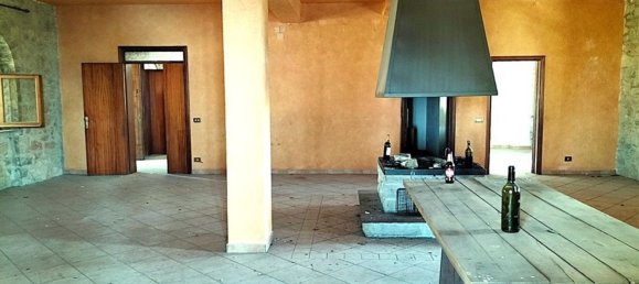 30 rooms House in Tuoro sul Trasimeno, Italy No. 76507 25