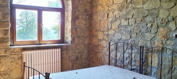 30 rooms House in Tuoro sul Trasimeno, Italy No. 76507 27