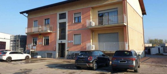 Квартира с 3 комнатами в Лимбьяте, Италия № 168297 19