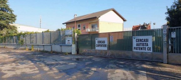 Квартира с 3 комнатами в Лимбьяте, Италия № 168297 14