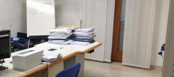 Квартира с 3 комнатами в Лимбьяте, Италия № 168297 22