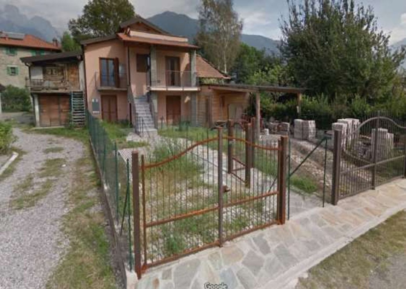 Apartamento de 4 habitaciónes en Sorico, Italy No. 333659