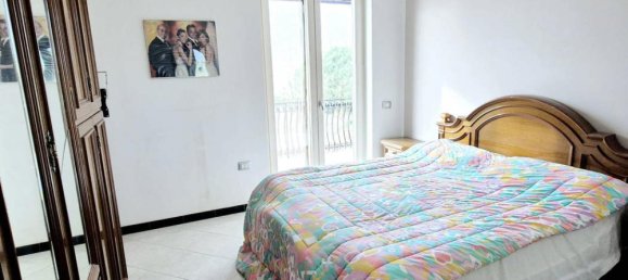 2 bedrooms Apartment in Crispano, Italy No. 144763 7