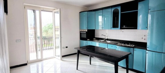 2 bedrooms Apartment in Crispano, Italy No. 144763 4
