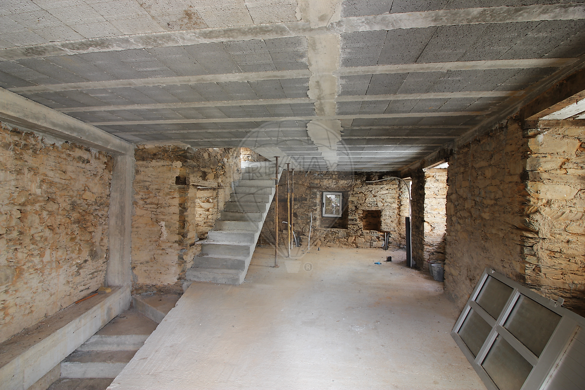 Casa T3 em Unhais o Velho, Portugal N.º 157664