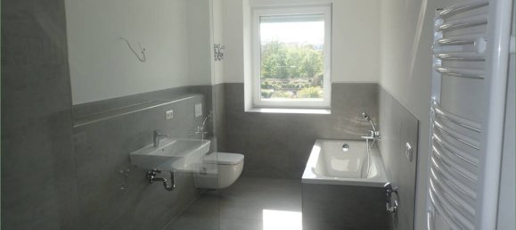  Building in Magdeburg, Germany No. 22207 2