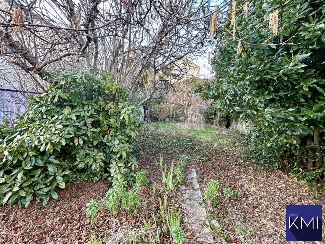 1 chambre Maison de ville à Montreuil, France No. 132258