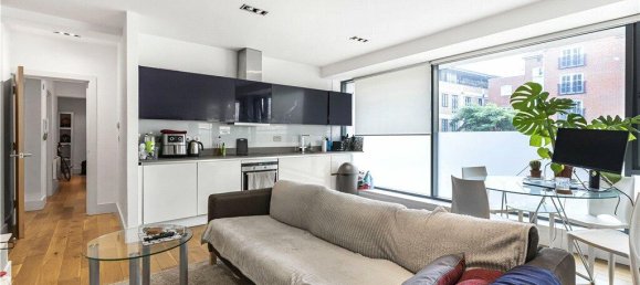 2 bedrooms Apartment in London, United Kingdom No. 8682 6