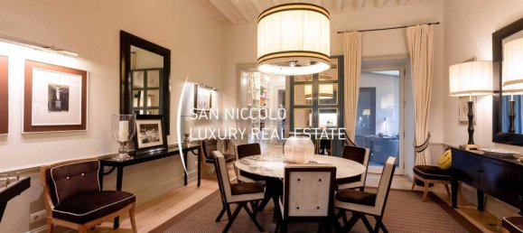 2 bedrooms Penthouse in Florence, Italy No. 209530 5