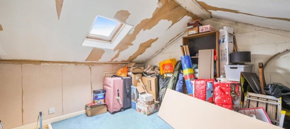 2 bedrooms House in Epsom, United Kingdom No. 9707 23