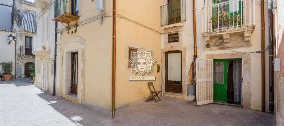 2 Schlafzimmer Haus in Syracuse, Italy, Nr. 356365 16