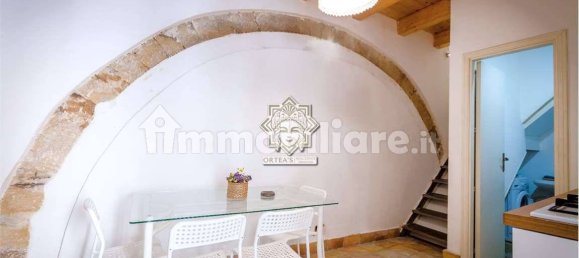 2 Schlafzimmer Haus in Syracuse, Italy, Nr. 356365 8