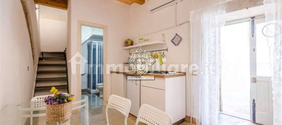 2 Schlafzimmer Haus in Syracuse, Italy, Nr. 356365 5