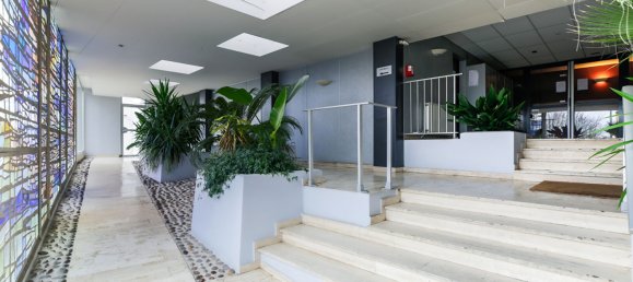 Estudio en Nancy, France No. 84441 9