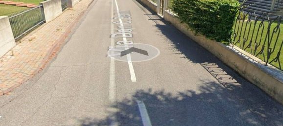 820m² Land in Pressana, Italy No. 324849 11