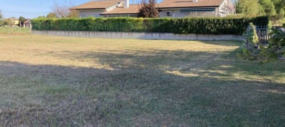 820m² Land in Pressana, Italy No. 324849 9