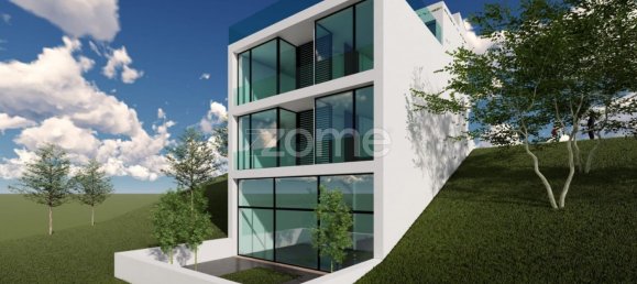 840m² Land in Vila Nova de Gaia, Portugal No. 60762 2