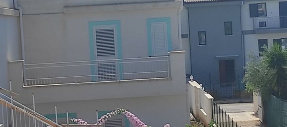 2 Schlafzimmer Villa in Porto Empedocle, Italy, Nr. 344110 5