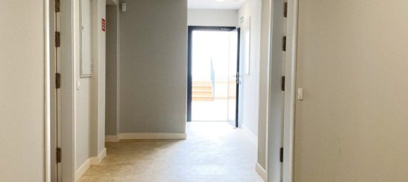 2 bedrooms Duplex in Madrid, Spain No. 152691 18