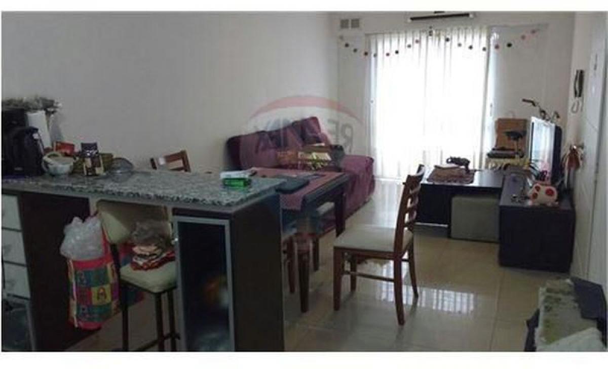 Studio in Bermudez, Argentina No. 3397