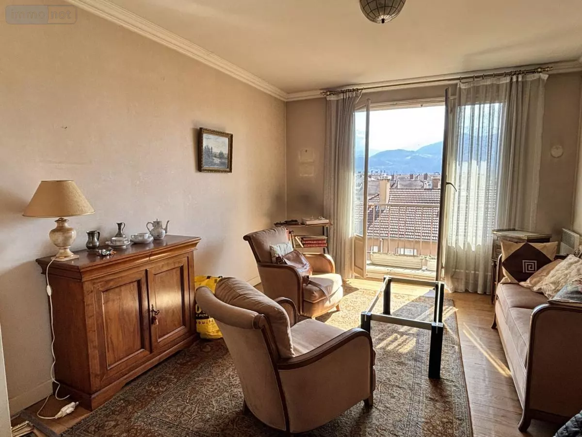 2 غرف نوم شقة في Grenoble, France رقم 299758