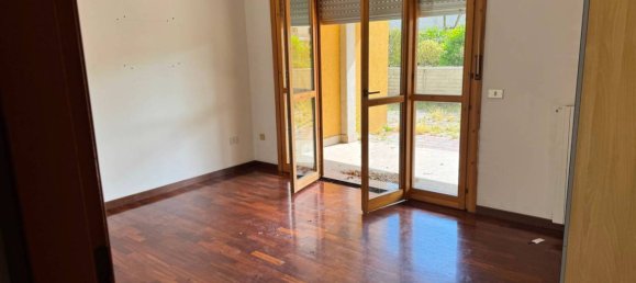 2 Schlafzimmer Wohnung in Pianoro, Italy, Nr. 333774 8