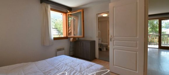 Квартира с 2 спальнями в Сен-Шафре, Франция № 305285 7