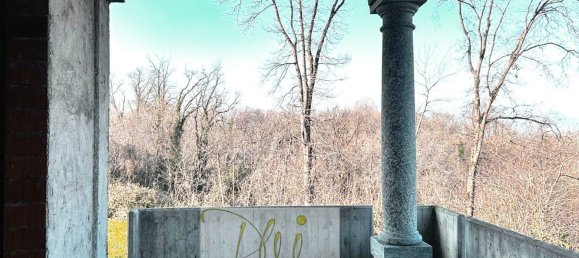 2 rooms House in Brenna, Italy No. 11988 26