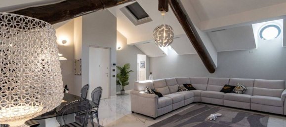 Villa de 5 dormitorios en Imbersago, Italy No. 188236 16