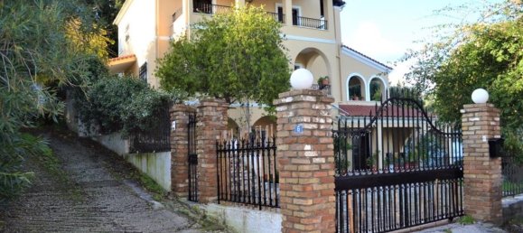 1 Schlafzimmer Villa in Corfu, Greece, Nr. 1433 5