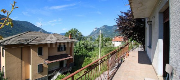 5-Zimmer Haus in Porlezza, Italy, Nr. 260680 4
