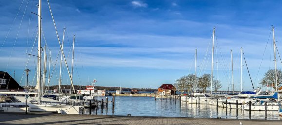 Квартира с 2 комнатами в Плён, Германия № 327251 16