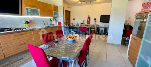 Apartamento de 3 dormitorios en Paolisi, Italy No. 318905 5