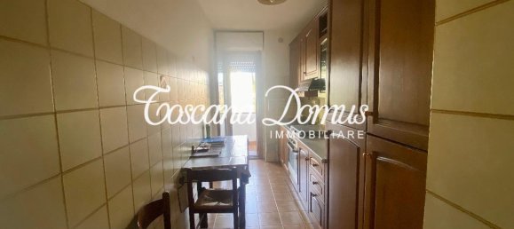 4-salle Appartement à Siena, Italy No. 21862 8