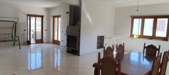 4 Schlafzimmer Wohnung in Rocca Imperiale, Italy, Nr. 358553 6