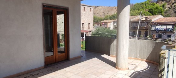 4 Schlafzimmer Wohnung in Rocca Imperiale, Italy, Nr. 358553 17