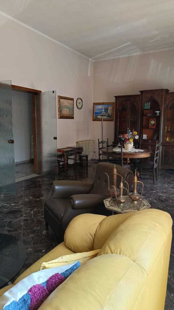 Casa de 4 dormitorios en Calimera, Italy No. 332509