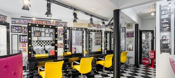 Bâtiment à Loule, Portugal 191m² No. 51218 26