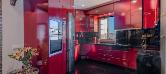 Bâtiment à Loule, Portugal 191m² No. 51218 13