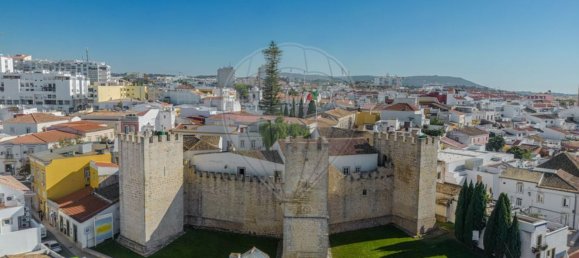 Bâtiment à Loule, Portugal 191m² No. 51218 33