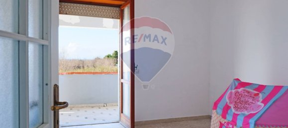 4 Schlafzimmer Villa in Mondragone, Italy, Nr. 347990 16